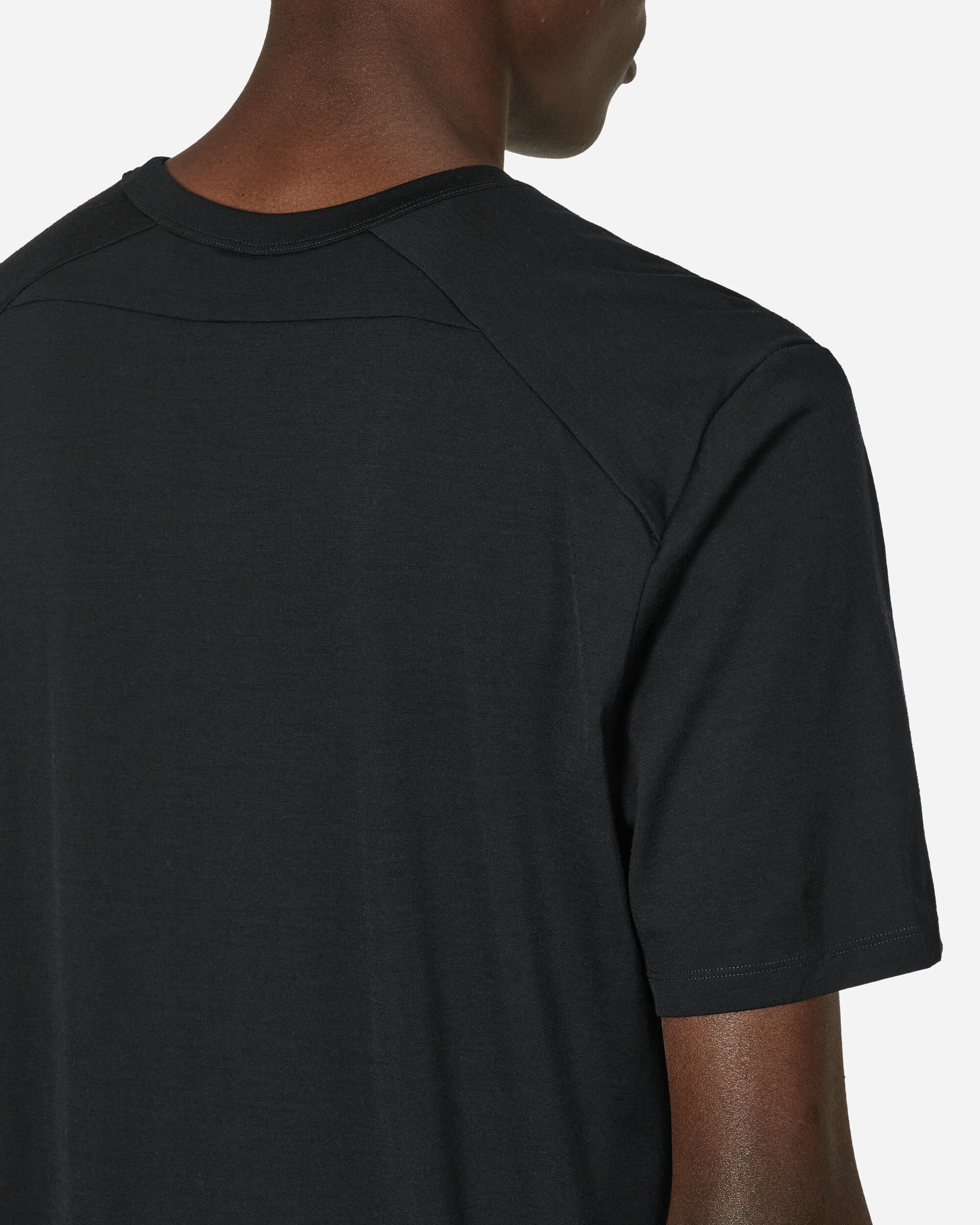Arc'teryx Veilance Frame Ss Shirt M Black T-Shirts Shortsleeve X000006361 BLACK