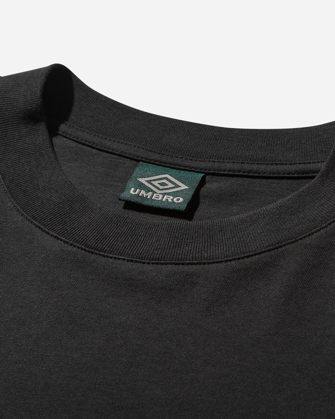 Umbro Logo T Shirt Inside Out Black T-Shirts Shortsleeve UBMW0163JY37 BLK0001