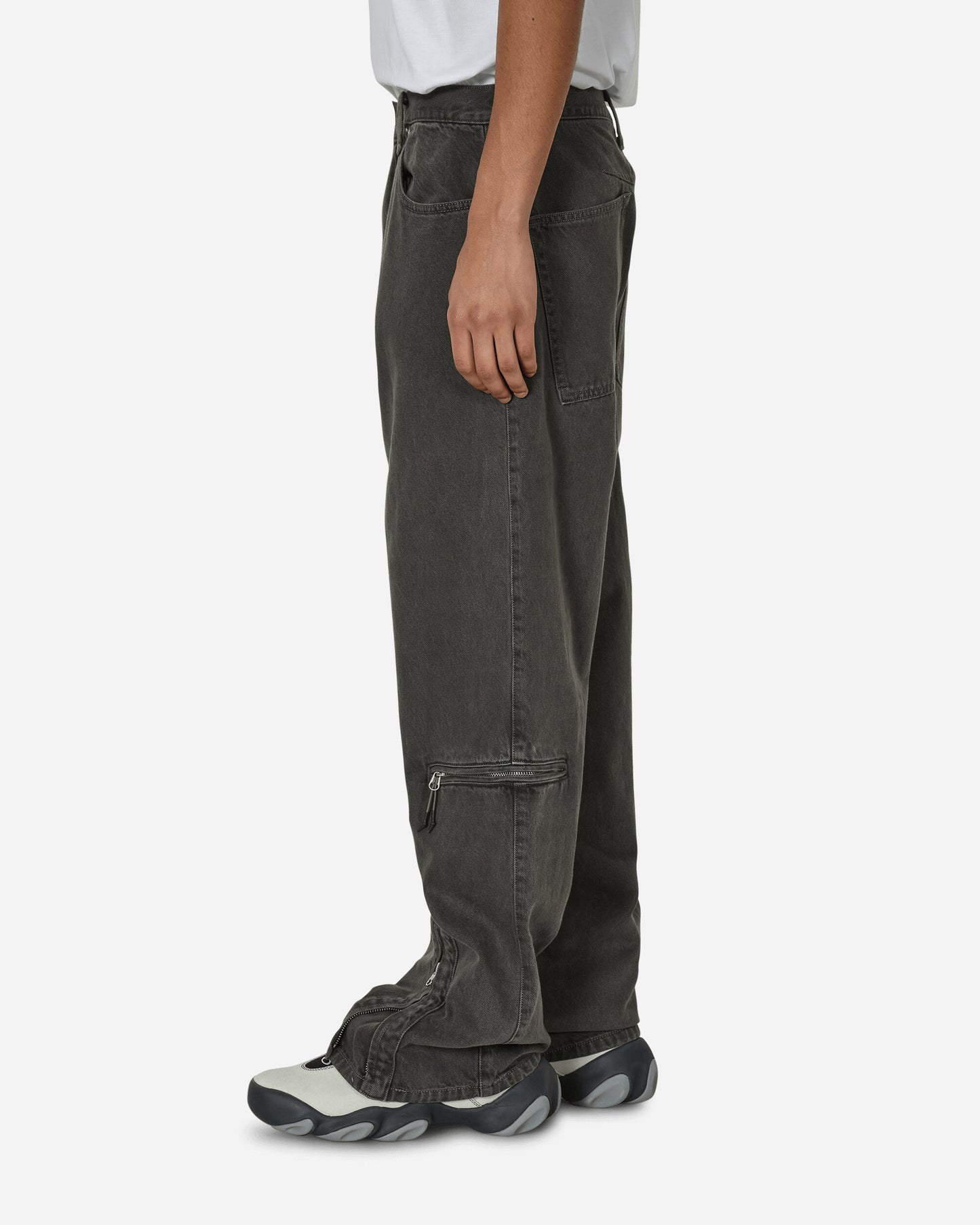 Unaffected Flight Denim Charcoal Denim Pants Denim UN24SSDN01 CHARDENIM