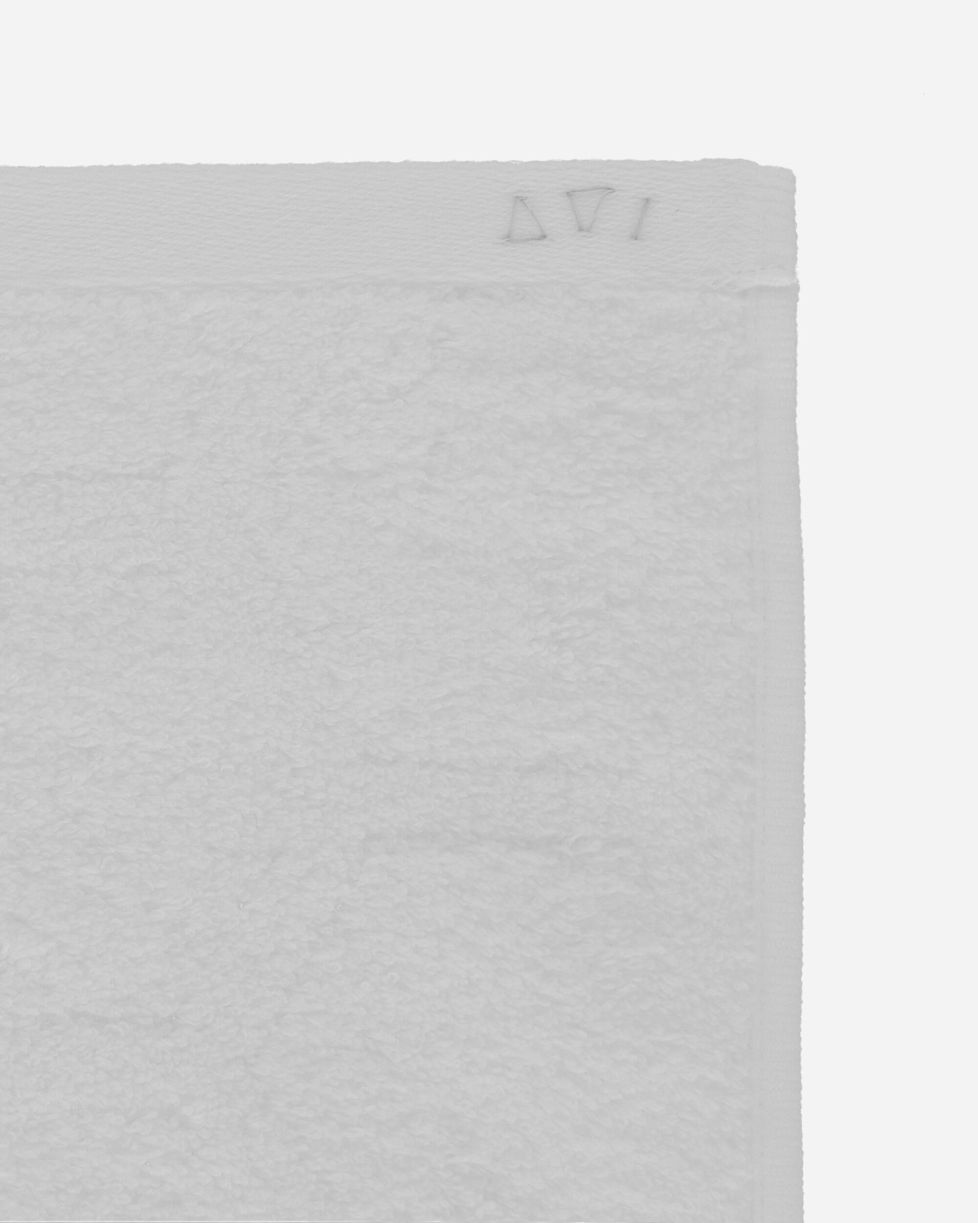 visvim Ultimate Face Towel (Sea Island) White Textile Bath Towels 0199904004041 1