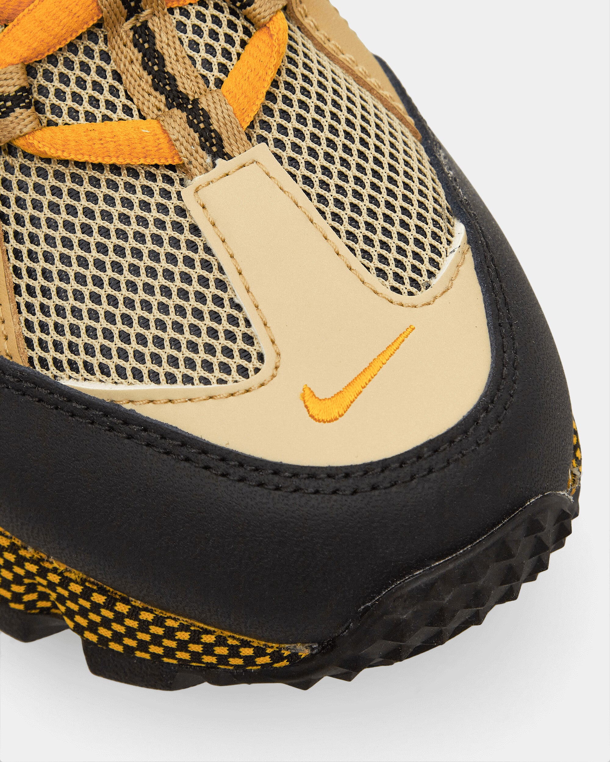 Nike Air Humara Qs Wheat Grass/Yellow Ochre Sneakers Low FJ7098-700